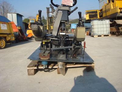 Subcabina con servomandos para Fiat Hitachi 150W3 vendida por OLM 90 Srl