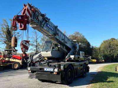 Kato KR 22H-11 4x4 vendida por Massucco T. Srl