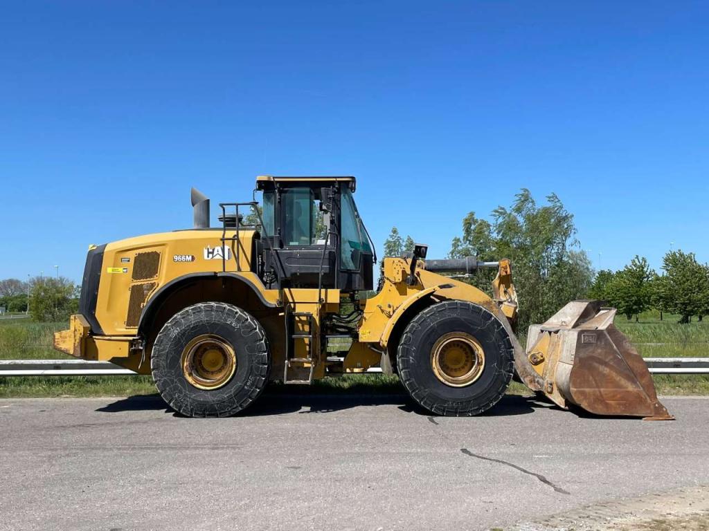 Caterpillar 966M Foto 6