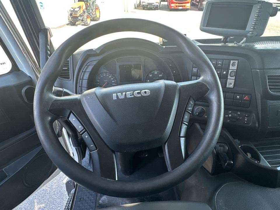Iveco Stralis 330 6X2 Foto 22