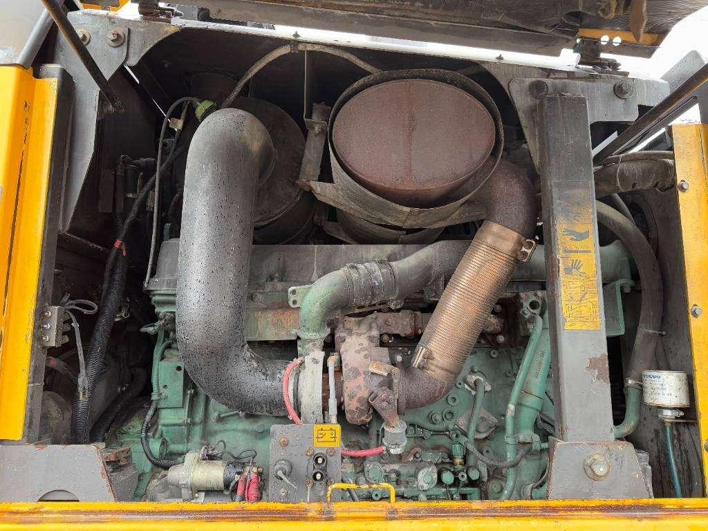 Volvo G990 - 4.85m Blade / Pushblock / Airco Foto 20