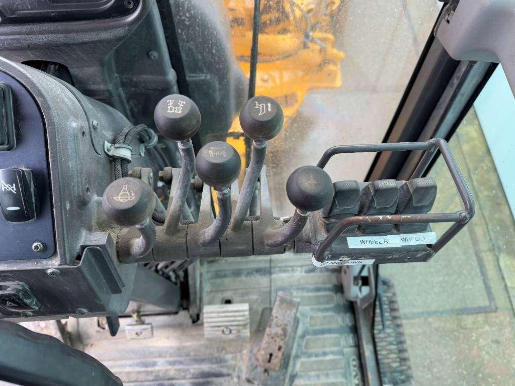 Volvo G990 - 4.85m Blade / Pushblock / Airco Foto 9