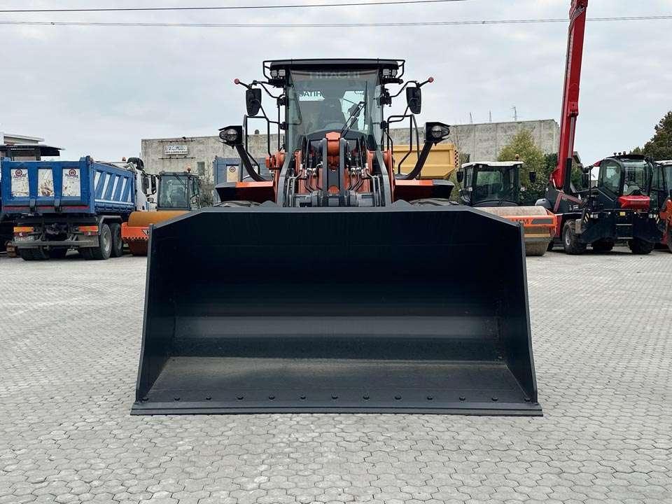 Hitachi ZW250-7 Foto 21