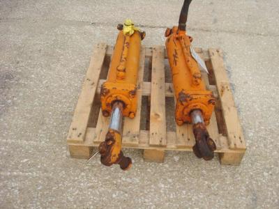 Cilndro de levantamiento para Fiat 70C - AD7 vendida por OLM 90 Srl