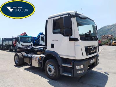Iveco TGM 15.290 Foto 1
