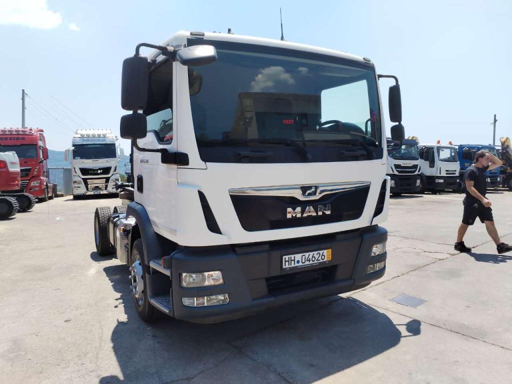Iveco TGM 15.290 Foto 20