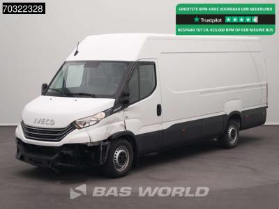 Iveco Daily 35S16 Schade/Damage! Automaat L3H2 160PK Airco Camera Parkeersensoren 3,5t Trekgewicht Euro6 vendida por BAS World B.V.