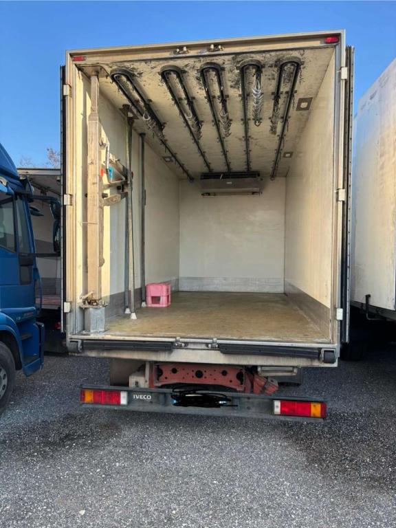 Iveco Eurocargo 120 E28 Foto 2