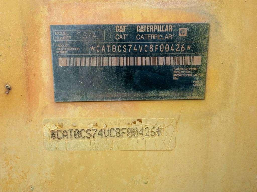 Caterpillar CS74 Foto 12
