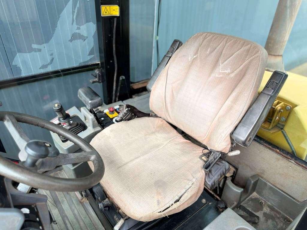 Caterpillar CS74 Foto 28