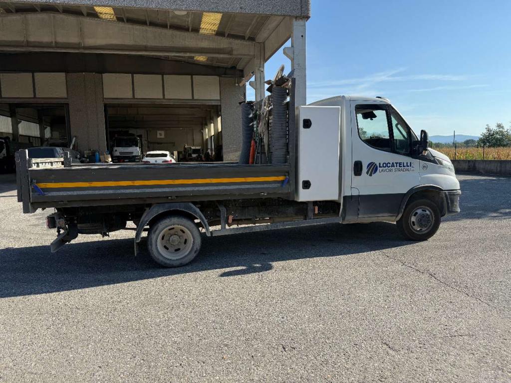 Iveco DAILY 35C16 Foto 7