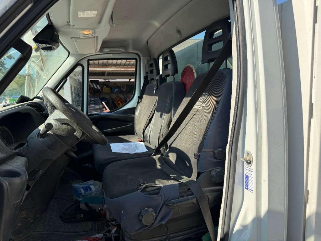 Iveco DAILY 35C16 Foto 9