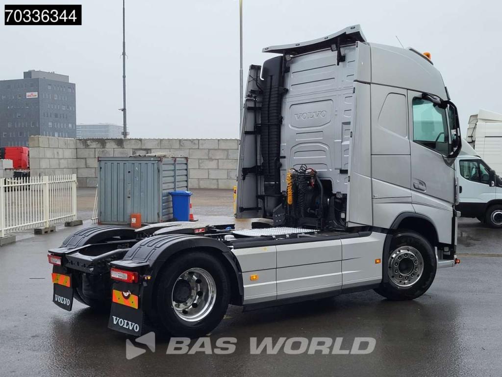 Volvo FH 460 4X2 Globe Alcoa's Leder Foto 5