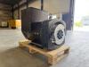 DPX CJ274G - 200 kVA Alternator - DPX-33908 Foto 3 thumbnail