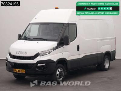 Iveco Daily 35C13 Dubbellucht L2H2 3,5t Trekhaak Airco Cruise Werkplaatsinrichting Euro6 L2 Airco Trekhaa vendida por BAS World B.V.