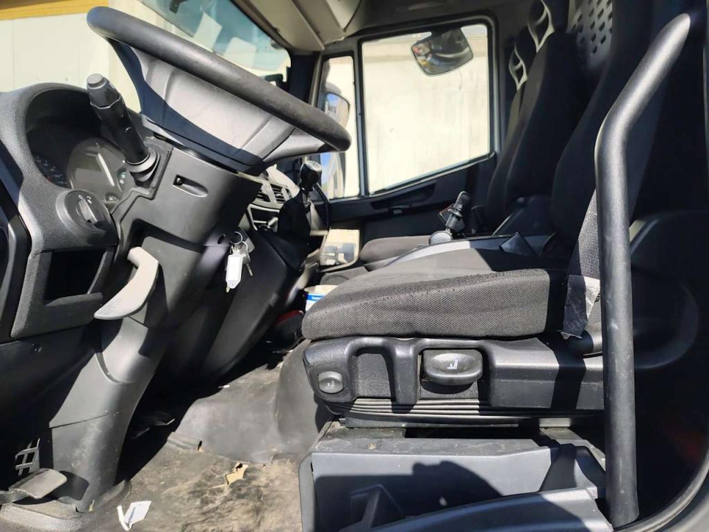 Iveco EUROCARGO 160-250 Foto 5