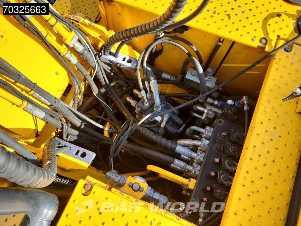 JCB JS200 W Foto 24