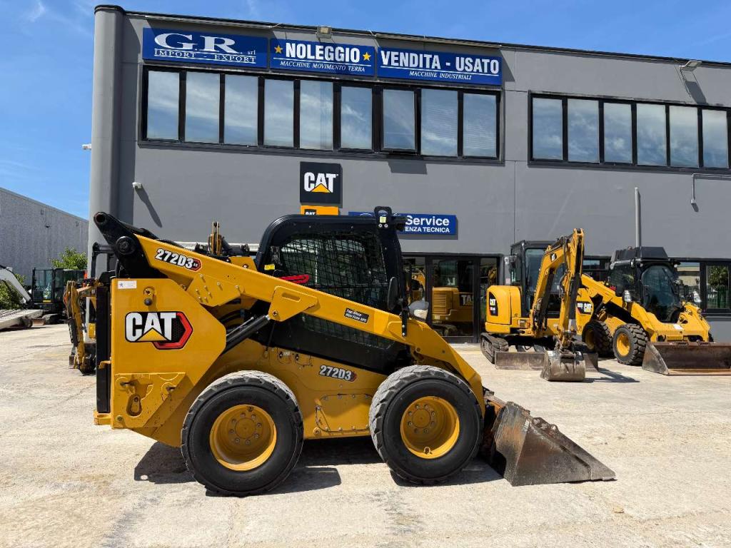 Caterpillar 272 D3 Foto 1