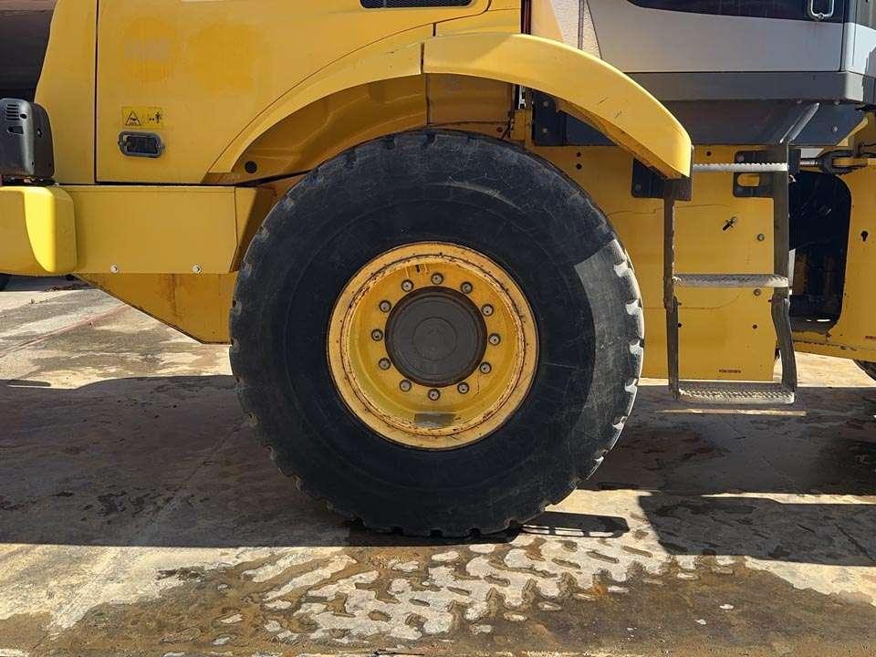 New Holland W130 Foto 4
