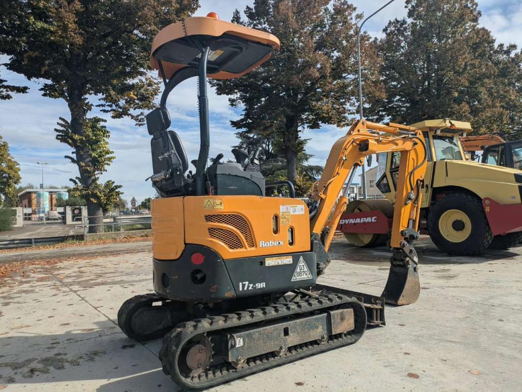 Hyundai 17Z9a Foto 3