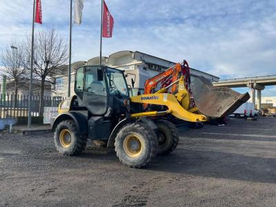 Komatsu WA100 M vendida por TECNOMACCHINE Srl