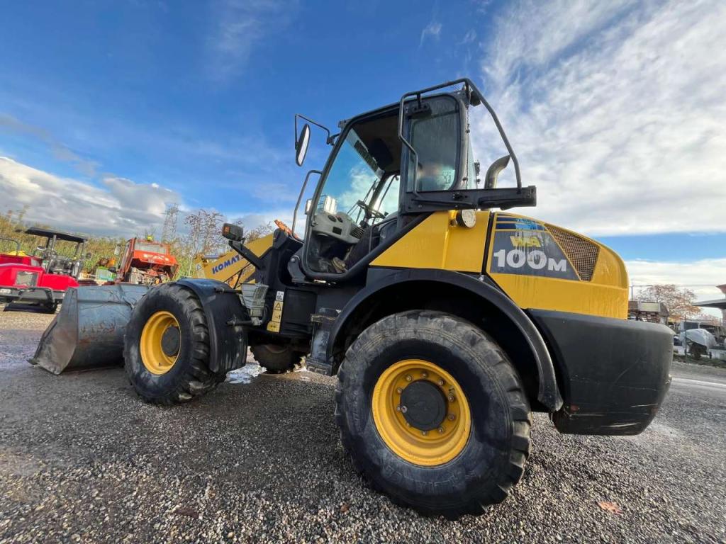 Komatsu WA100 M Foto 16