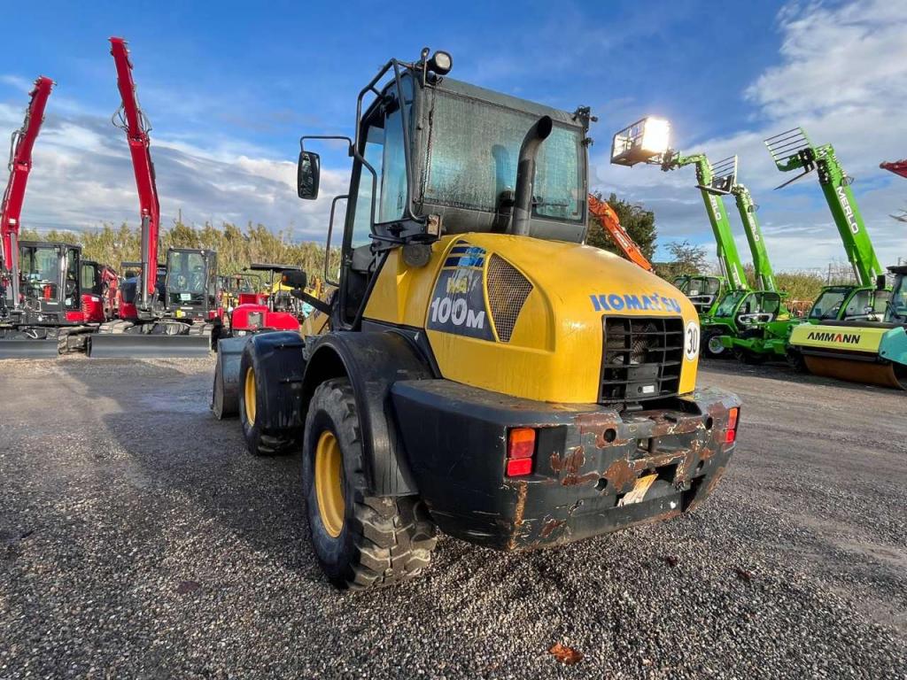 Komatsu WA100 M Foto 4