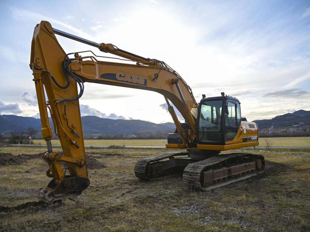 Case CX240B Foto 1
