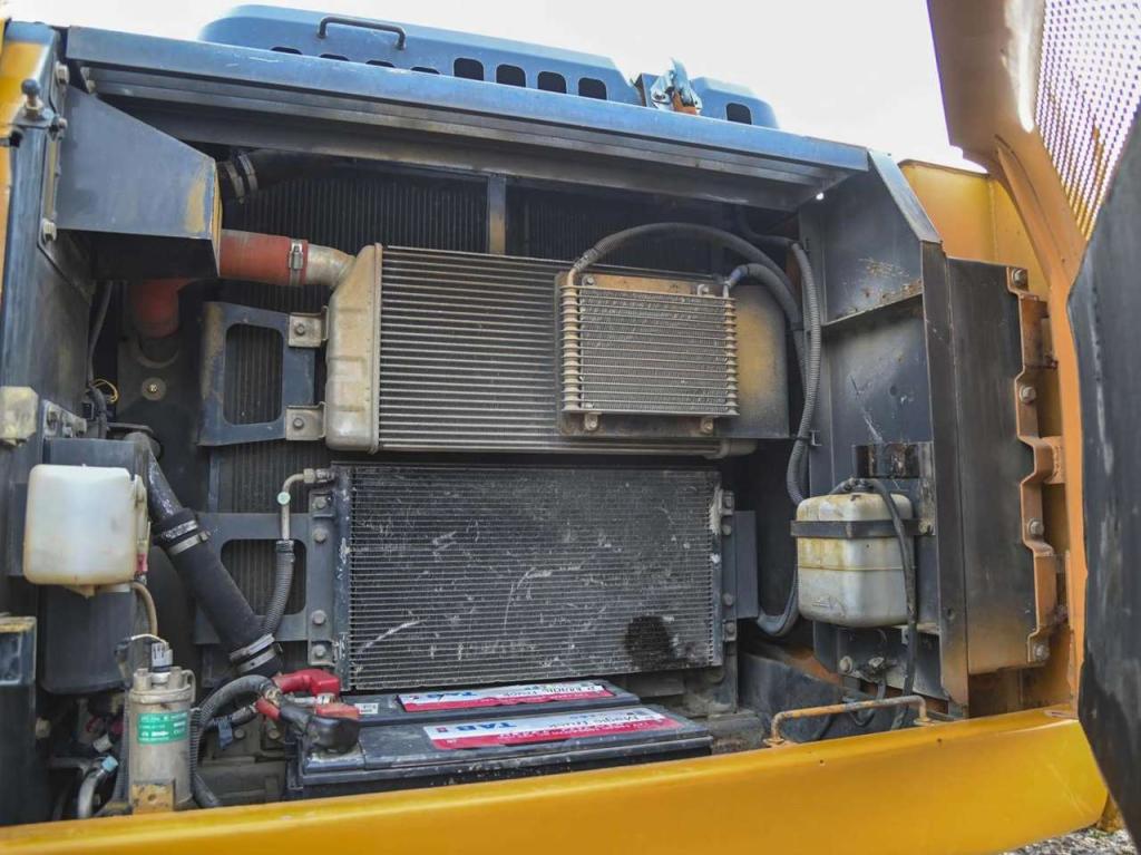 Case CX240B Foto 14