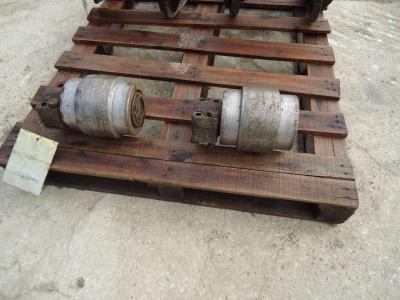 Rodillos superiores para Hitachi ZAXIS 350.3 vendida por OLM 90 Srl