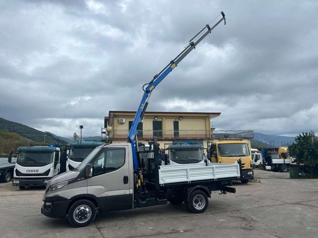 Iveco DAILY 35-130 Foto 11