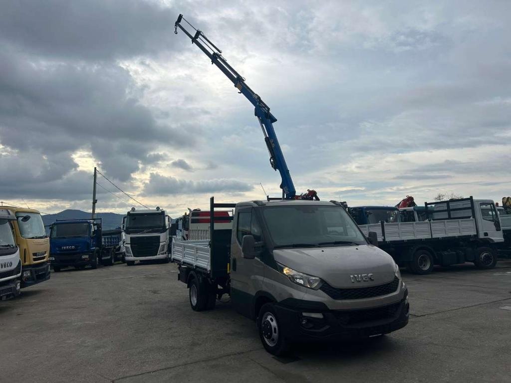 Iveco DAILY 35-130 Foto 14