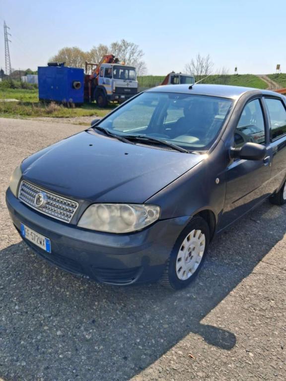 Fiat punto Foto 1