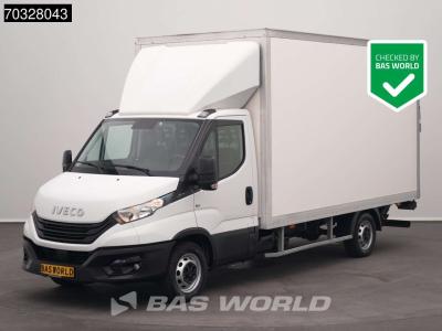 Iveco Daily 35S16 Laadklep Bakwagen Navi Airco Cruise Camera 160PK Euro6 Meubelbak Koffer A/C Cruise cont vendida por BAS World B.V.