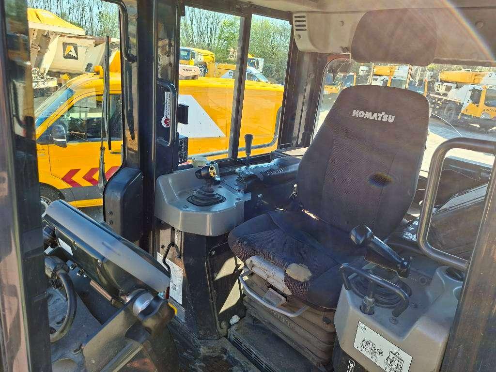 Komatsu D 61 PXi-24 Foto 13