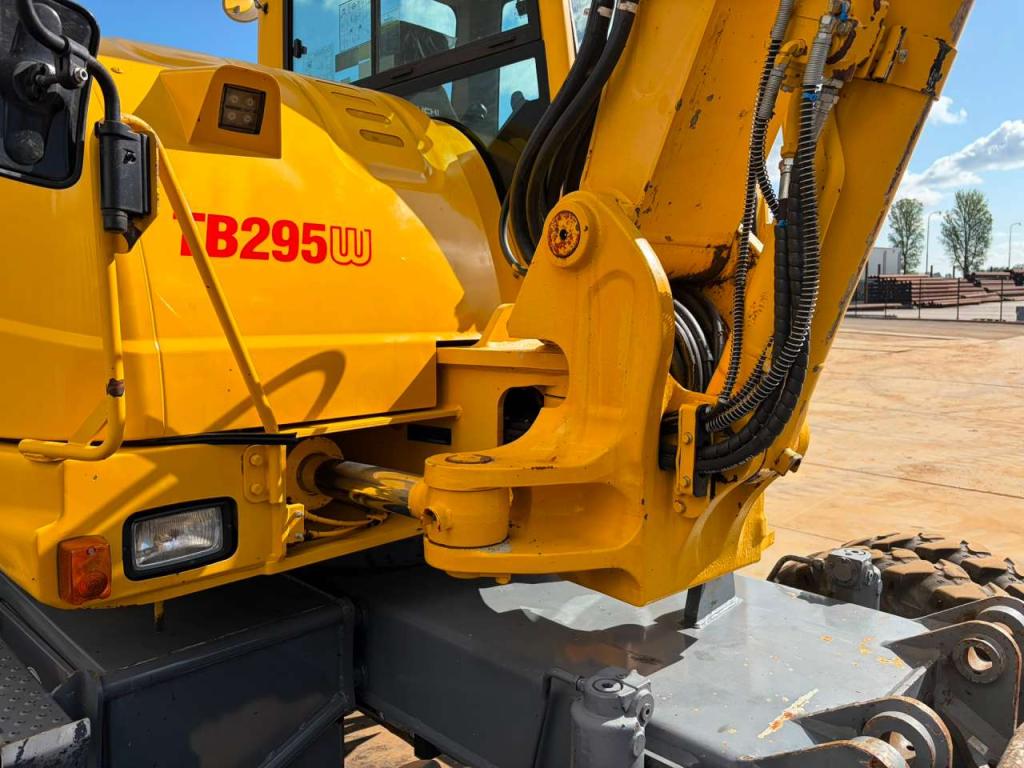 Takeuchi TB295W-1 Foto 15