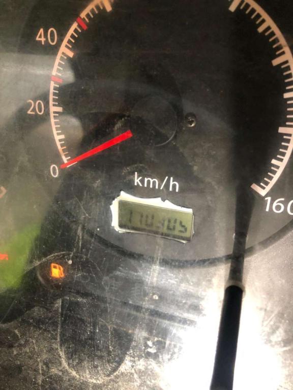 Nissan TL 35 Foto 4