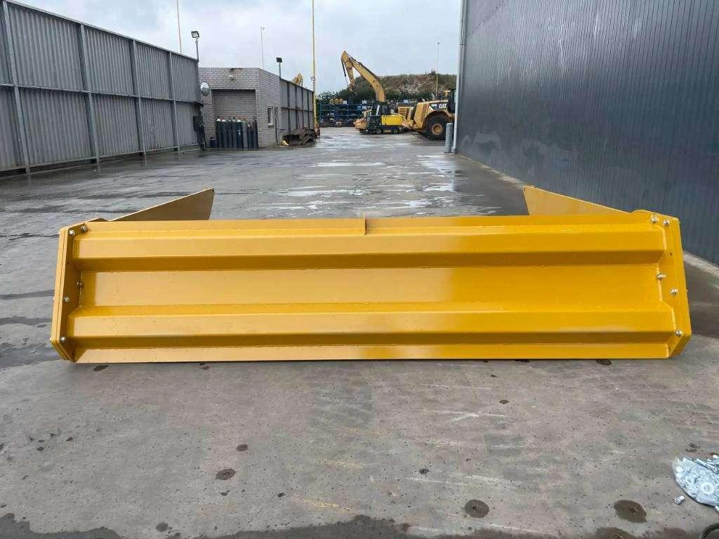 Portón trasero para Volvo A 25 G Foto 11