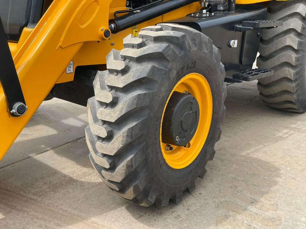 JCB 3DX 4x4 A/C Hammerlines Foto 14