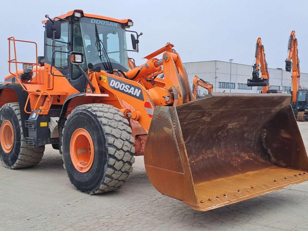 Doosan DL300-5 Foto 7