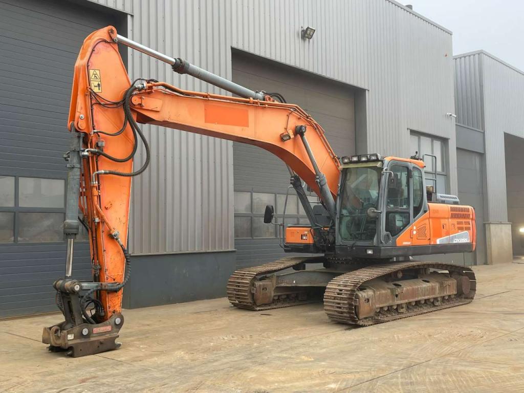 Doosan DX255LC-5 Foto 2