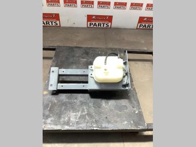 Deposito agua para Hitachi ZX 135US -7 vendida por Massucco T. Srl Area Ricambi