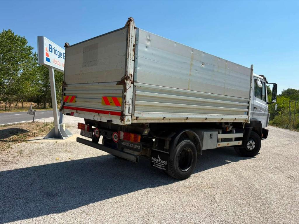 Mercedes-Benz 817 ribaltabile trilaterale Foto 11