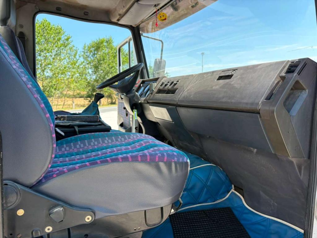 Mercedes-Benz 817 ribaltabile trilaterale Foto 7