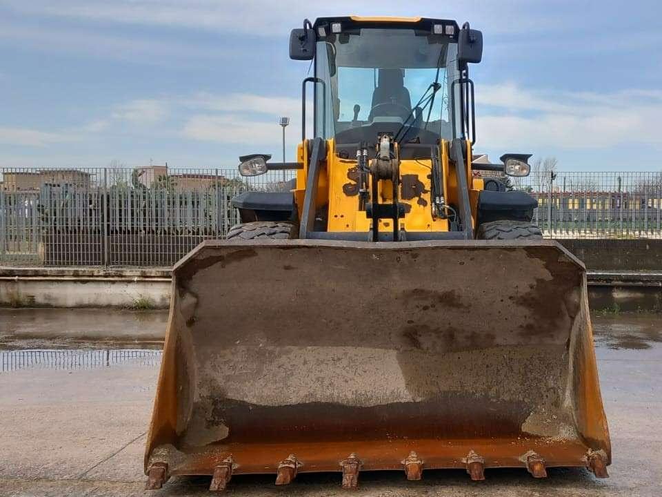 JCB 427 ZXT4F Foto 4
