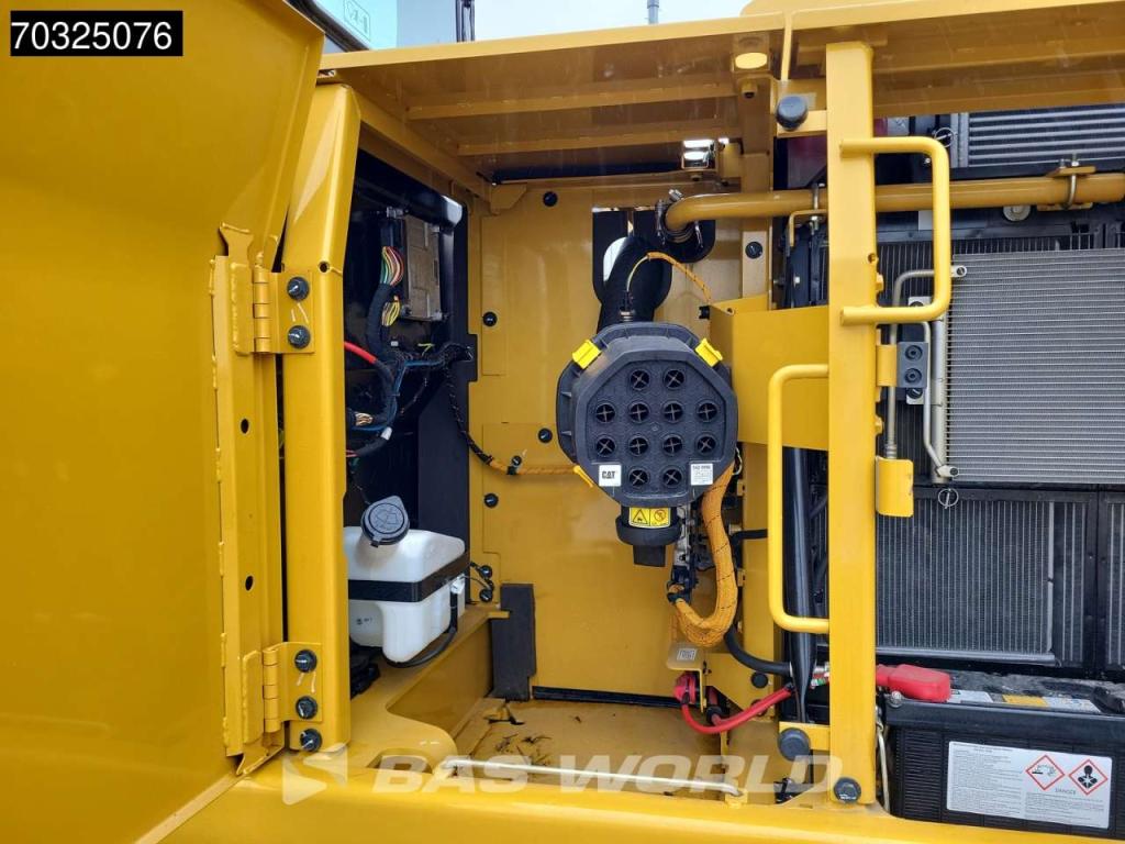 Caterpillar 321 Foto 17