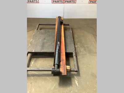 Pistón para Manitou 180 ATJ vendida por Massucco T. Srl Area Ricambi