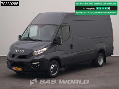 Iveco Daily 35C18 3.0L Automaat Dubbellucht L2H2 3,5t Trekhaak Airco Cruise APK 01-2027 Euro6 L2 Airco Tr vendida por BAS World B.V.
