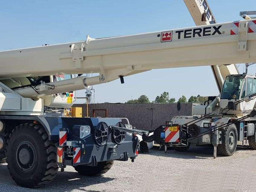 Terex RT1045L Foto 2