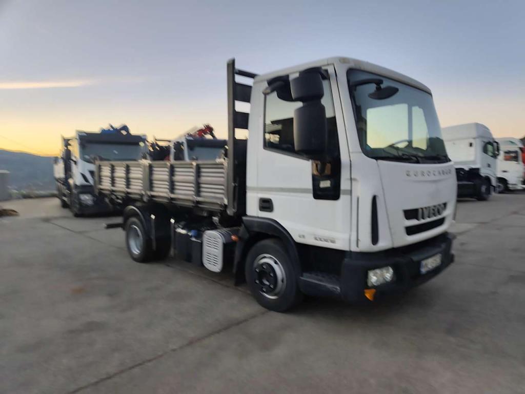 Iveco EUROCARGO 100E18 Foto 10